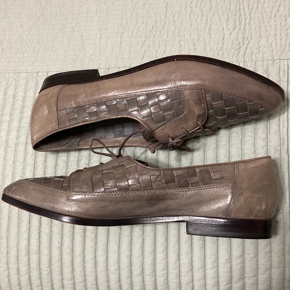 Vintage Leather Shoes. Made in Brazil. - Picture 5 of 12
